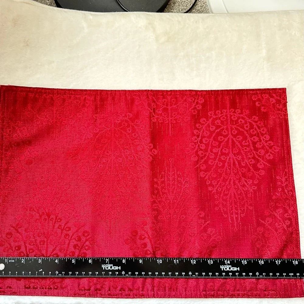 Cuisinart Table Placemats Decor Scarlet Red Satin Embossed Leaf Tree Set of 8